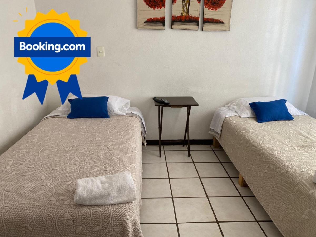 Villa Casa Ejecutivo Zona Iteso Bahia De Acapulco Guadalajara Esterno foto